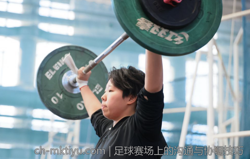 足球赛场上的沟通与协调技巧